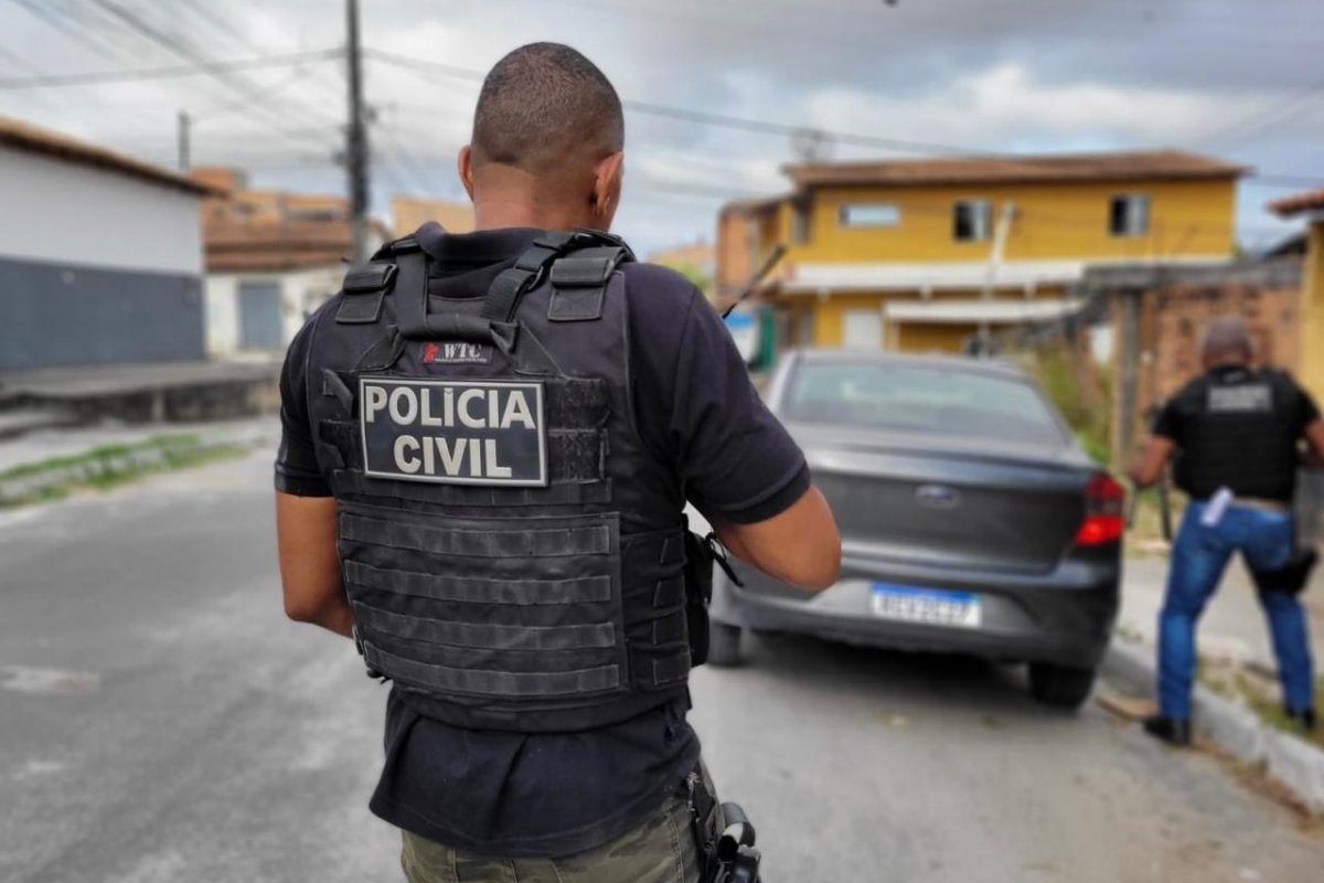 Homem é preso suspeito de matar blogueiro encontrado carbonizado na Bahia