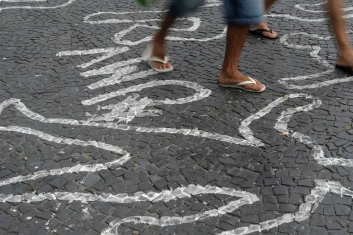 Mortes violentas continuam em queda no Brasil, mas sobem em seis estados