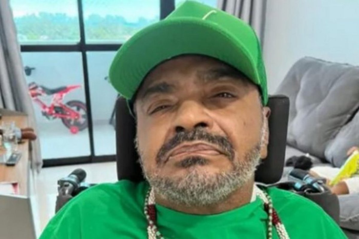 Arlindo Cruz volta a ser internado no Rio de Janeiro