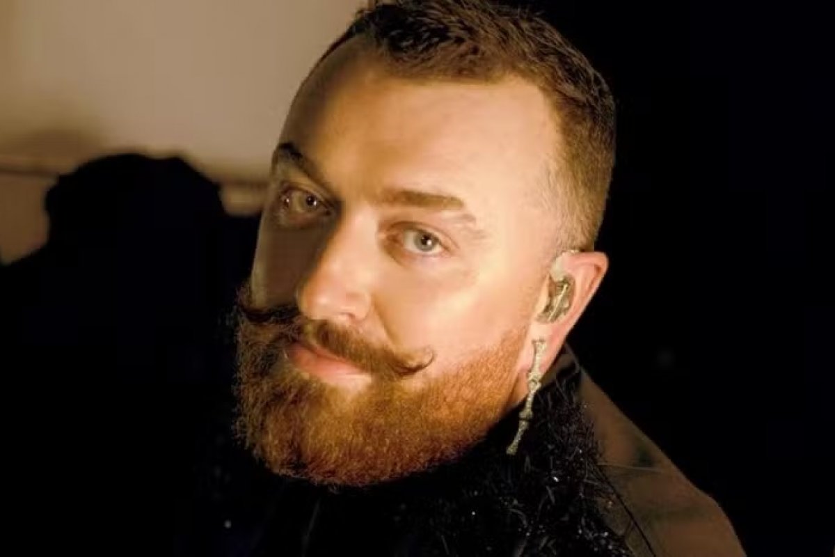 Sam Smith revela acidente que sofreu e deixou danos 'permanentes': 'Não conseguia andar'