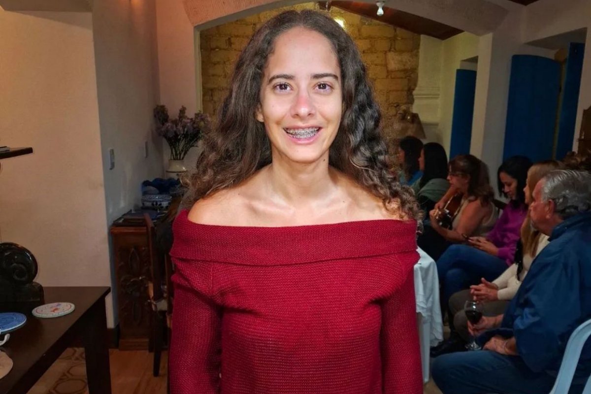 Filha de Marcelino Galo ganha cargo no TCM com salário superior a R$ 12 mil