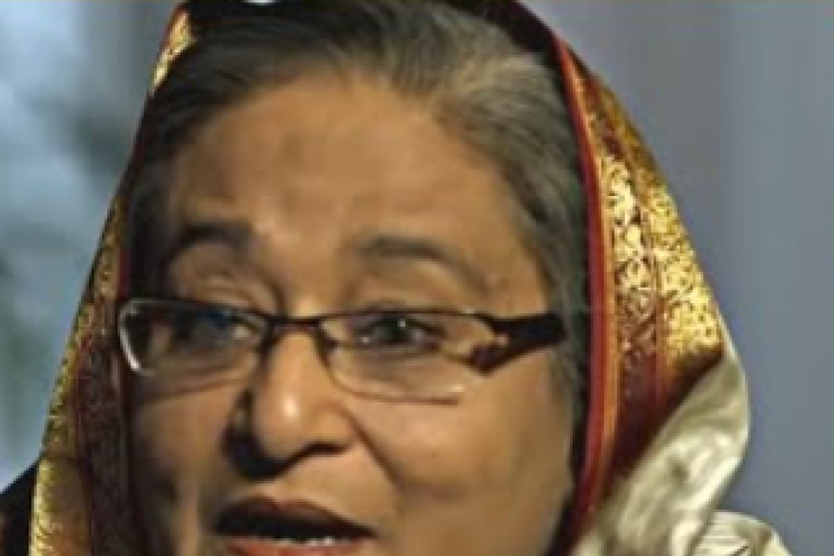 Primeira-ministra de Bangladesh cancela viagens à Espanha e ao Brasil por distúrbios em seu país