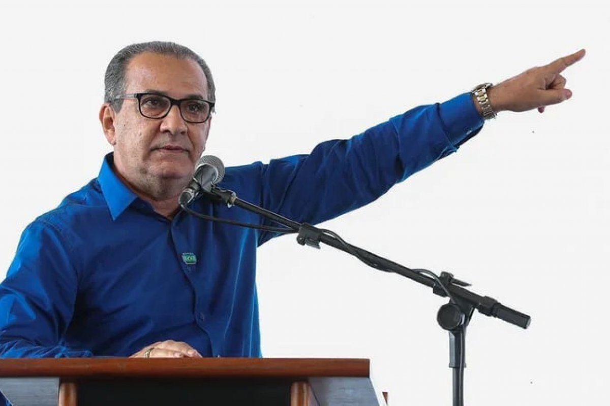Justiça do RJ não consegue intimar pastor Silas Malafaia