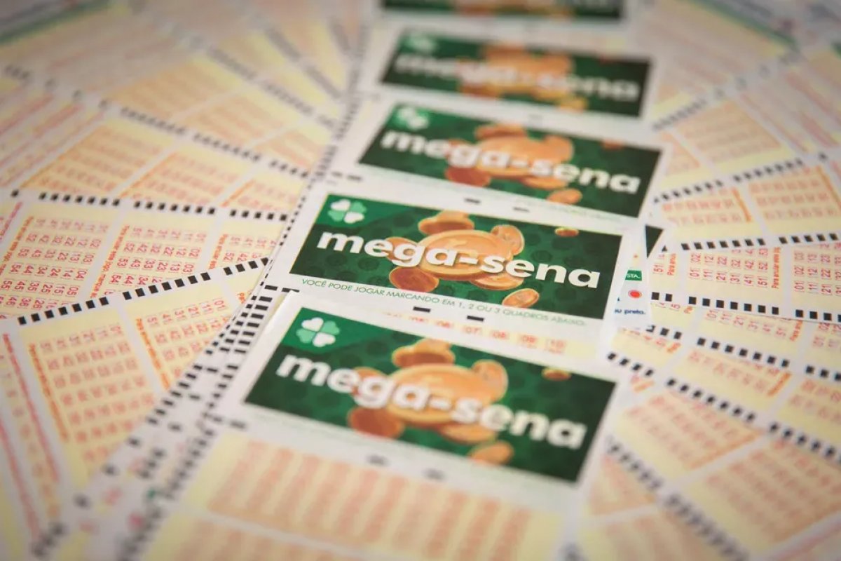 Prêmio da Mega-Sena acumula e chega a R$ 61 milhões