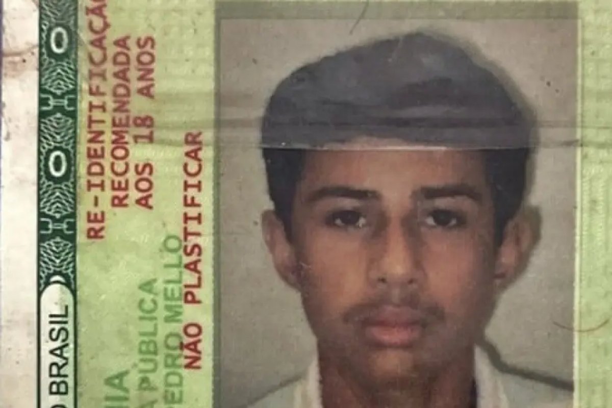 Motociclista morre ao colidir com boi em Feira de Santana