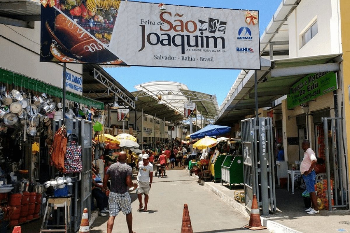 Vendedor de peixe é espancado por colegas na Feira de São Joaquim