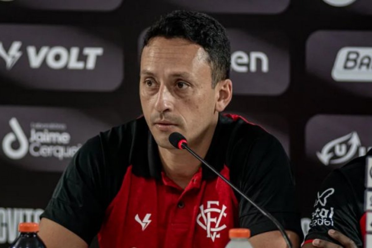 Ítalo Rodrigues deixa diretoria do Vitória