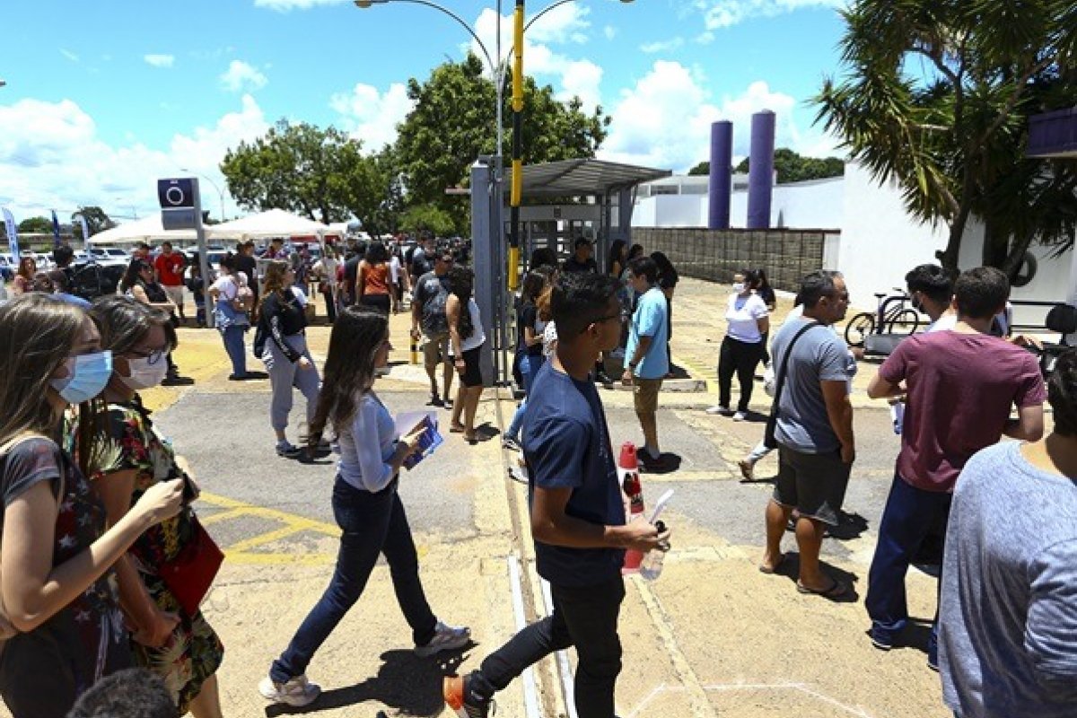 Enem 2024: candidatos baianos terão transporte gratuito no dia da prova