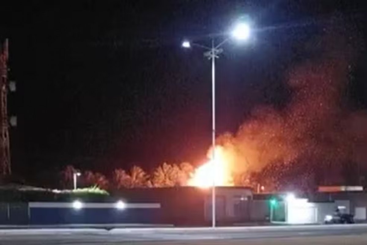 Homem é hospitalizado após sofrer queimaduras ao tentar controlar incêndio no interior da Bahia