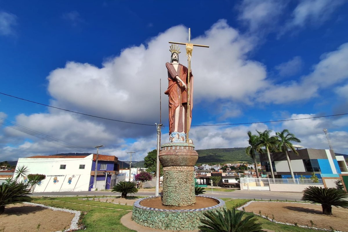 Depois de tremor de terra assustar moradores, cidade do norte da Bahia registra mais de 70 abalos sísmicos em um dia
