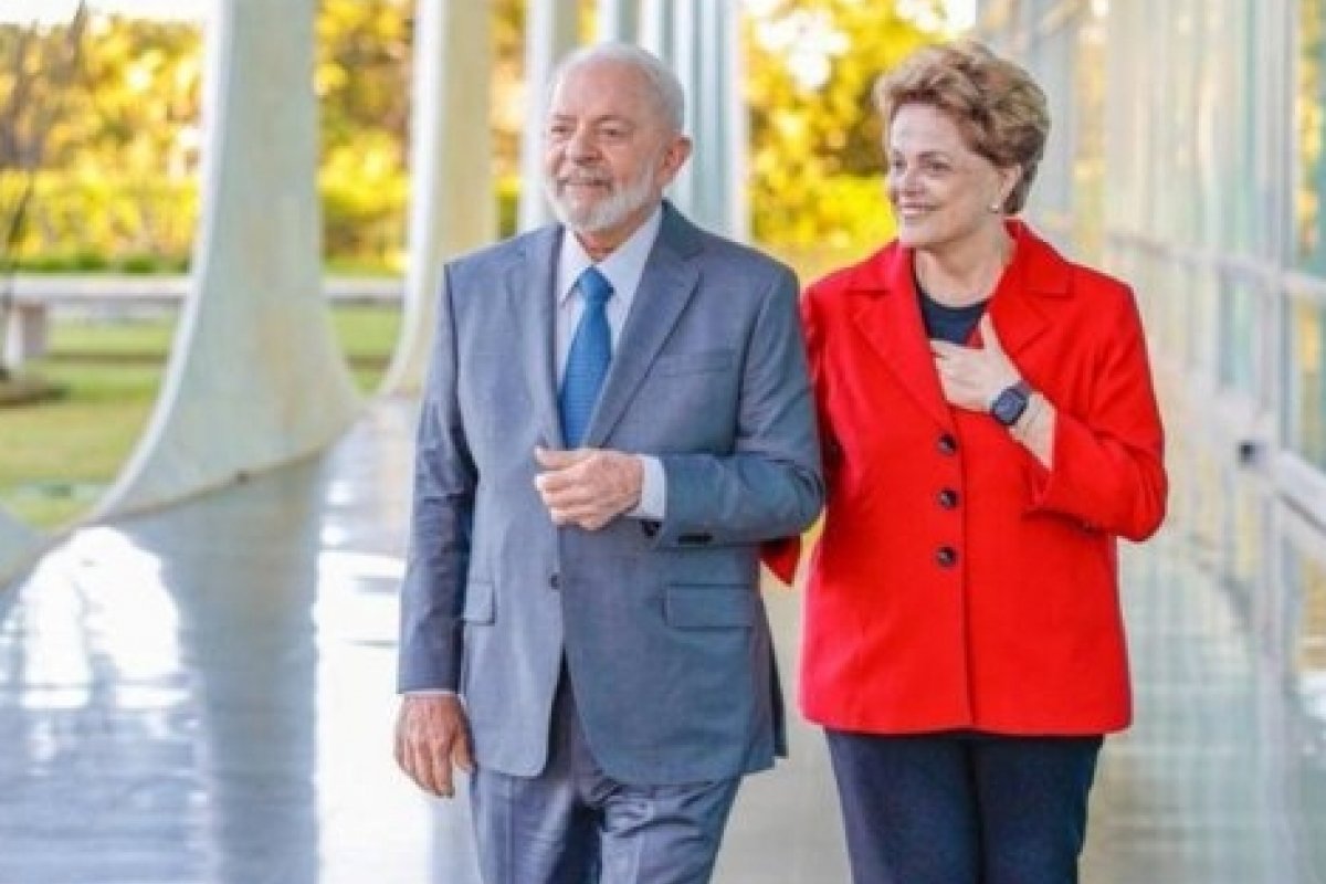 Dilma reencontra o Palácio da Alvorada após impeachment