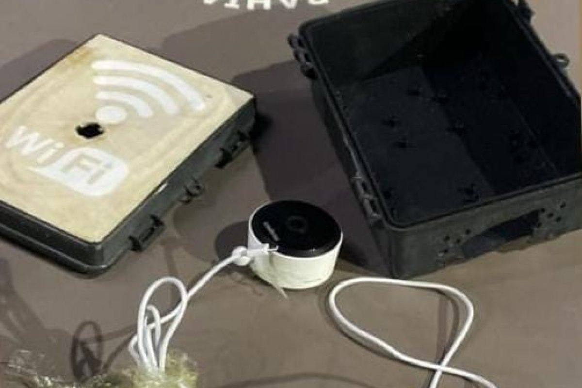 Câmera clandestina é desinstalada pela PM no Curuzu