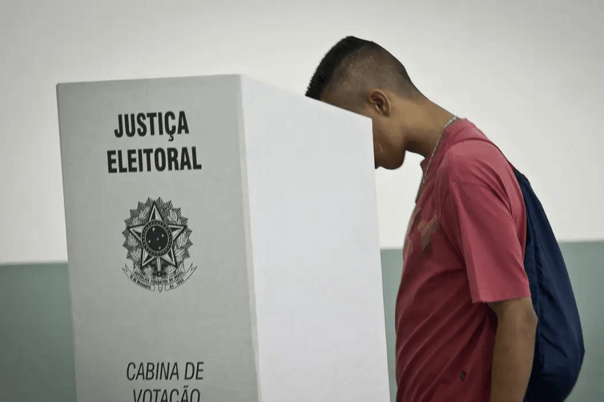 Solicitação de mudança temporária do local de votação pode ser feita até dia 22