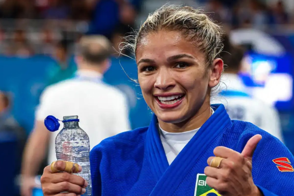 Paris 2024: Larissa Pimenta derrota italiana e conquista medalha de bronze no judô