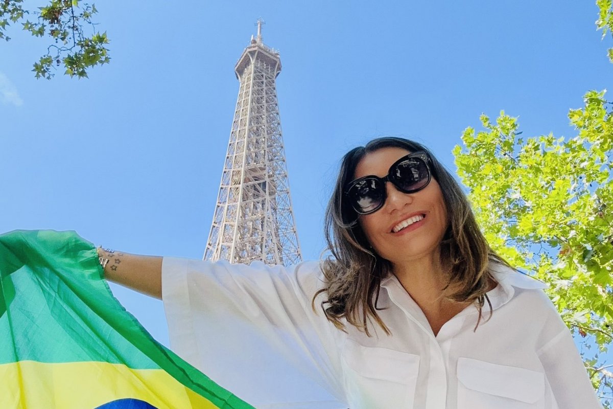 Janja volta ao Brasil após participação em início das Olimpíadas