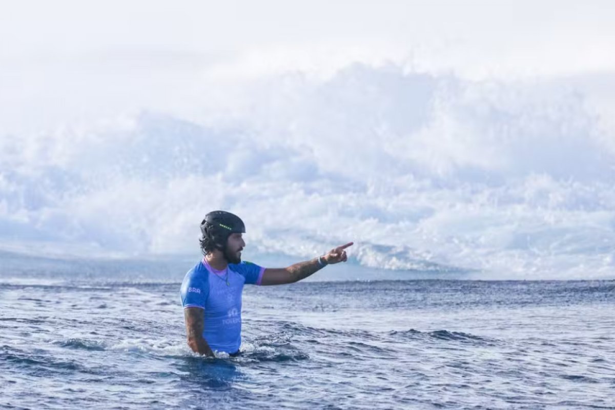 Filipe Toledo cai para 'zebra' japonesa e está eliminado do surfe nas Olimpíadas
