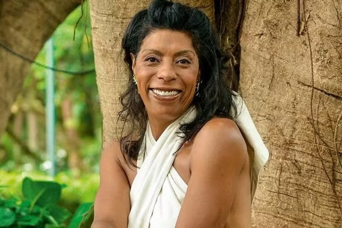 Márcia Fu é encontrada desacordada em casa após crise de hérnia de disco: 'já já estarei ótima'