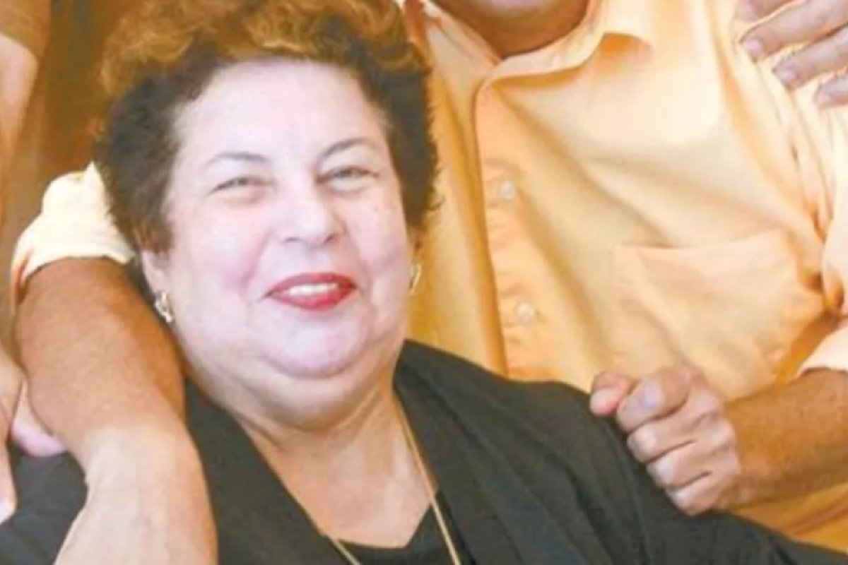 Nana Caymmi segue sem previsão de alta, após receber marcapasso