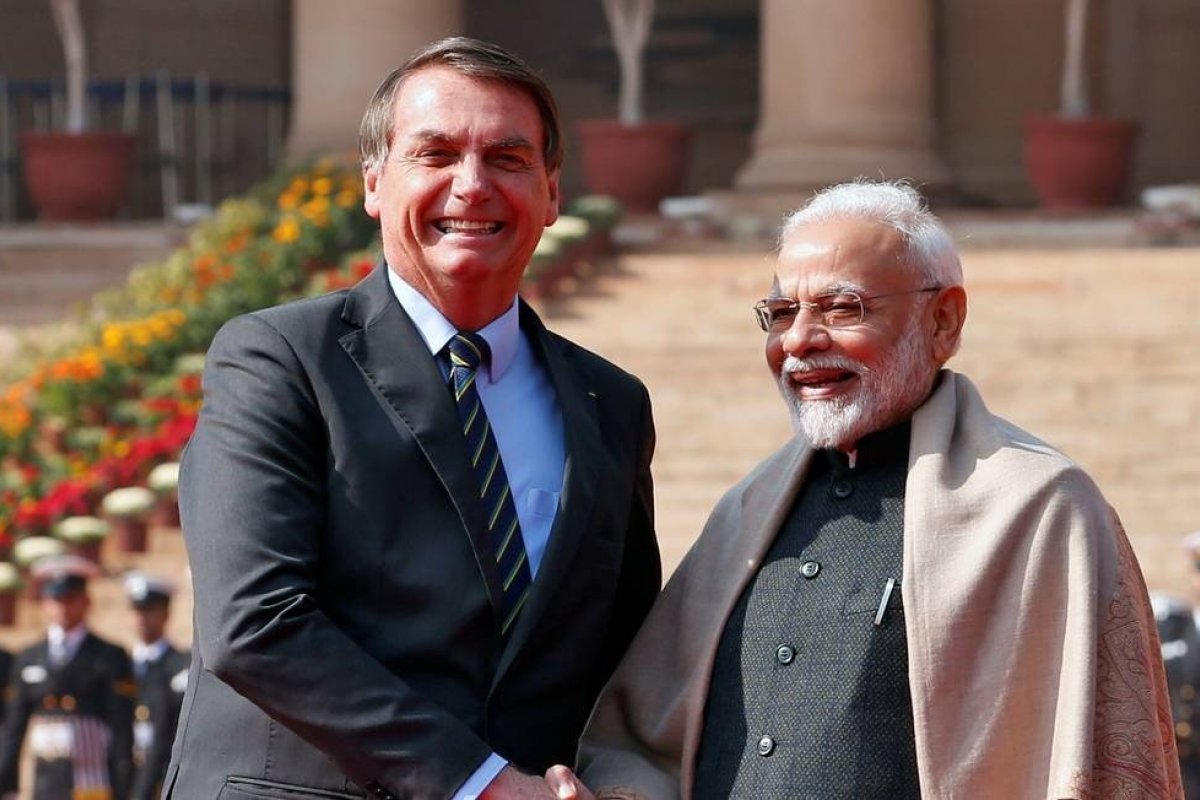 Brasil e Índia assinam mais de 10 acordos bilaterais e reforçam relação baseada em 'ideologia parecida'