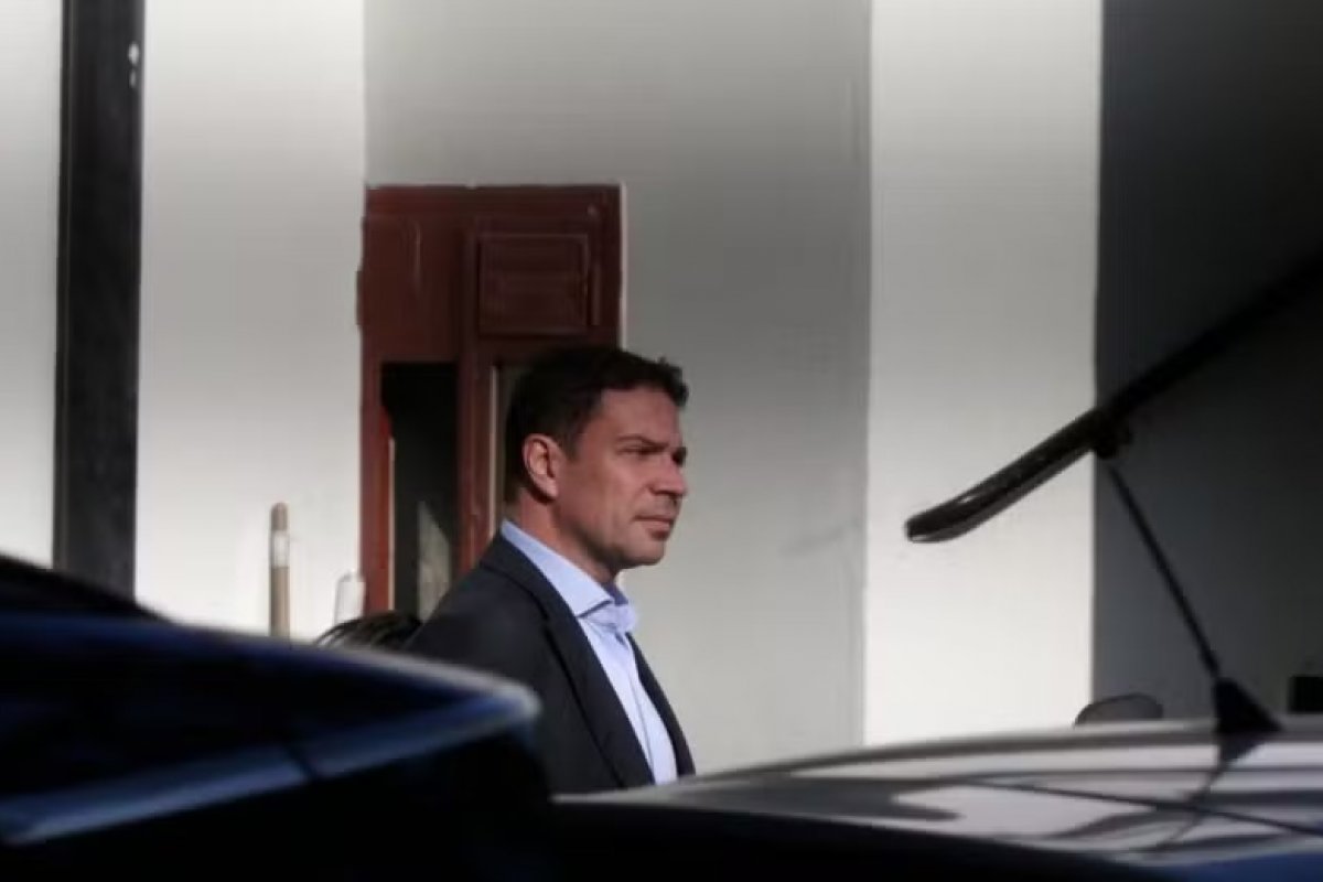 Além de Bolsonaro, Ramagem gravou secretamente ex-namorada que o ameaçou