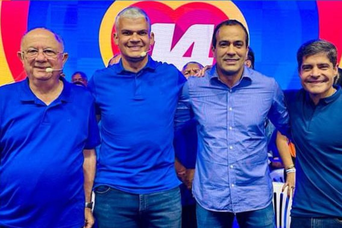 União Brasil oficializa candidatura de José Ronaldo à Prefeitura de Feira de Santana