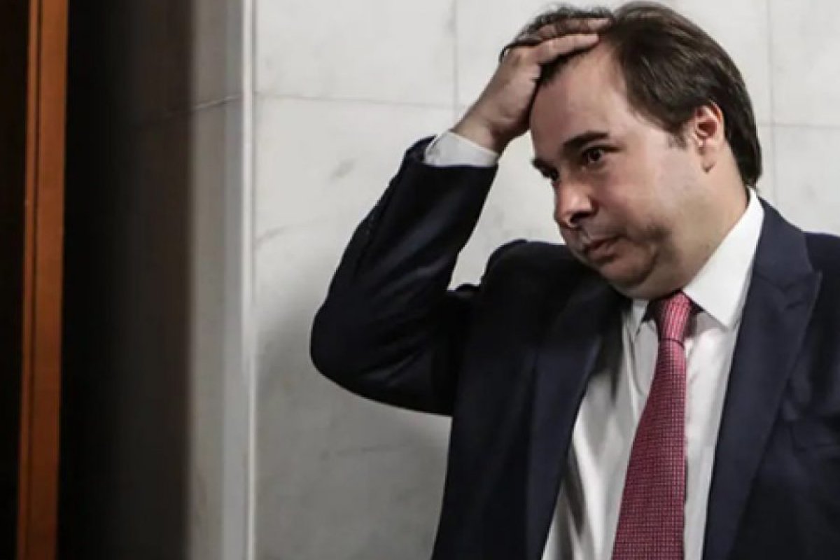 Gestão de Rodrigo Maia é recordista em gastos de viagens