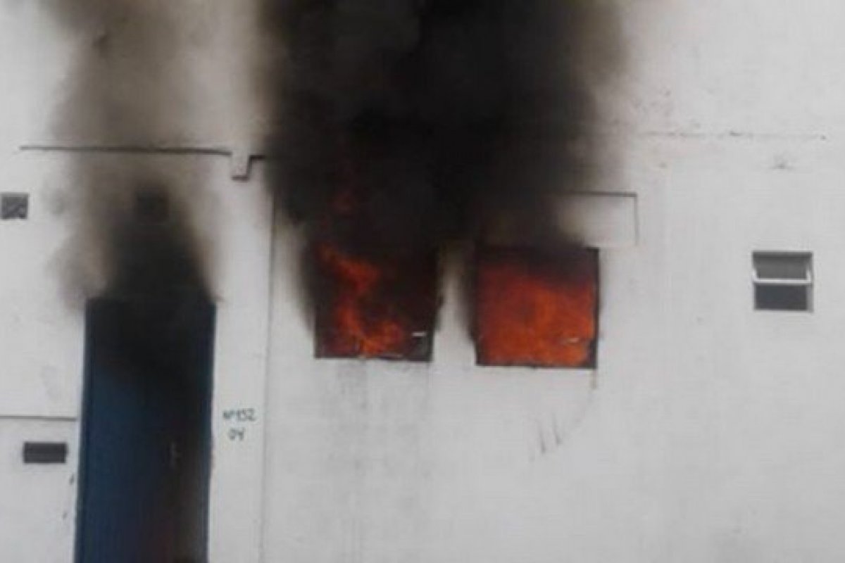 Polícia Civil prende padrasto como autor do incêndio que matou três crianças em Paraty