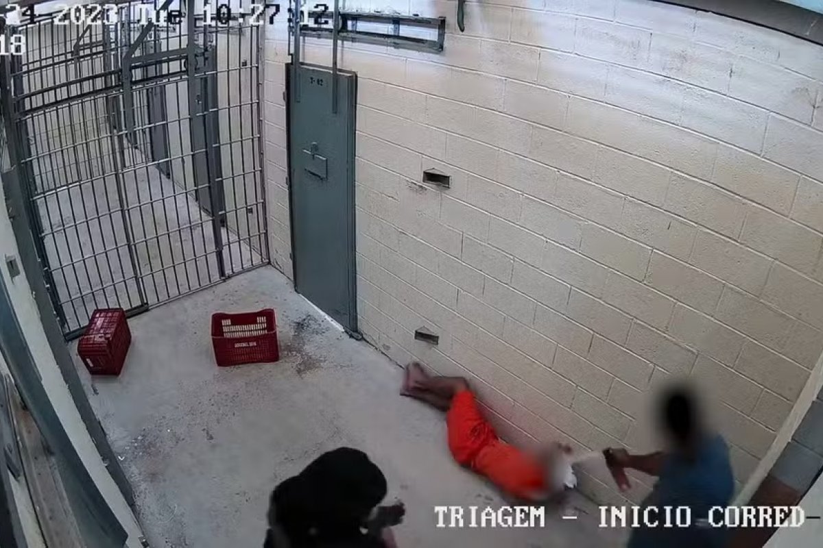 Ex-diretor de Conjunto Penal e mais cinco são denunciados por tortura de preso na BA; vídeo mostra momento do crime