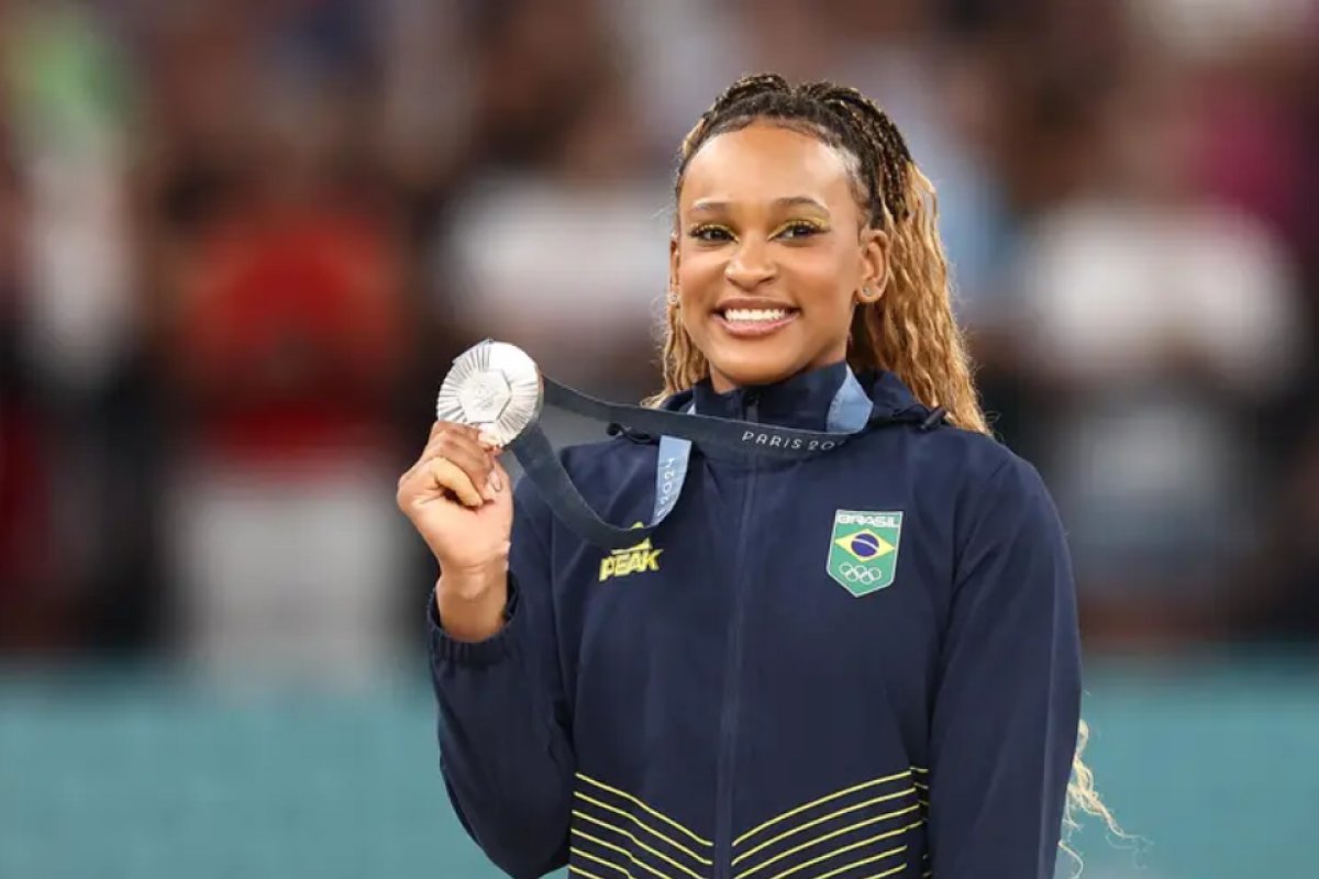 Rebeca vira a maior medalhista mulher do Brasil em Olimpíadas