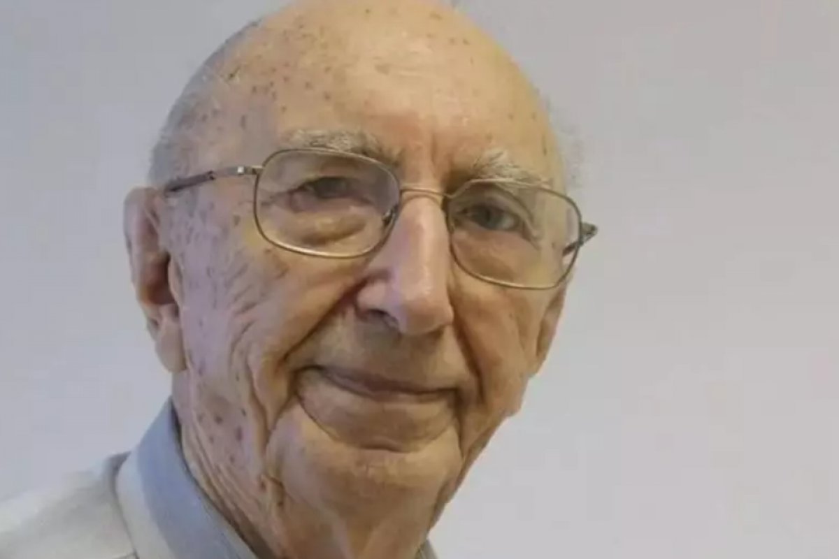 Morre aos 102 anos brasileiro recordista mundial de tempo em um só emprego