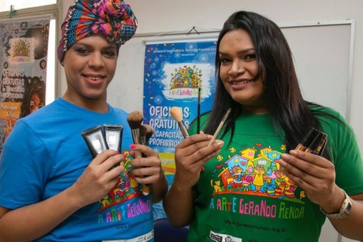 Pessoas trans terão vagas em oficinas profissionalizantes no Rio