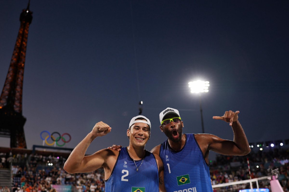 No vôlei de praia, Evandro e Arthur enfrentam holandês condenado por estupro