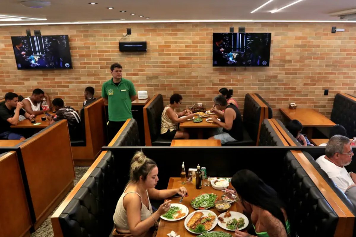 Dia dos Pais deve elevar em 20% faturamento de bares e restaurantes