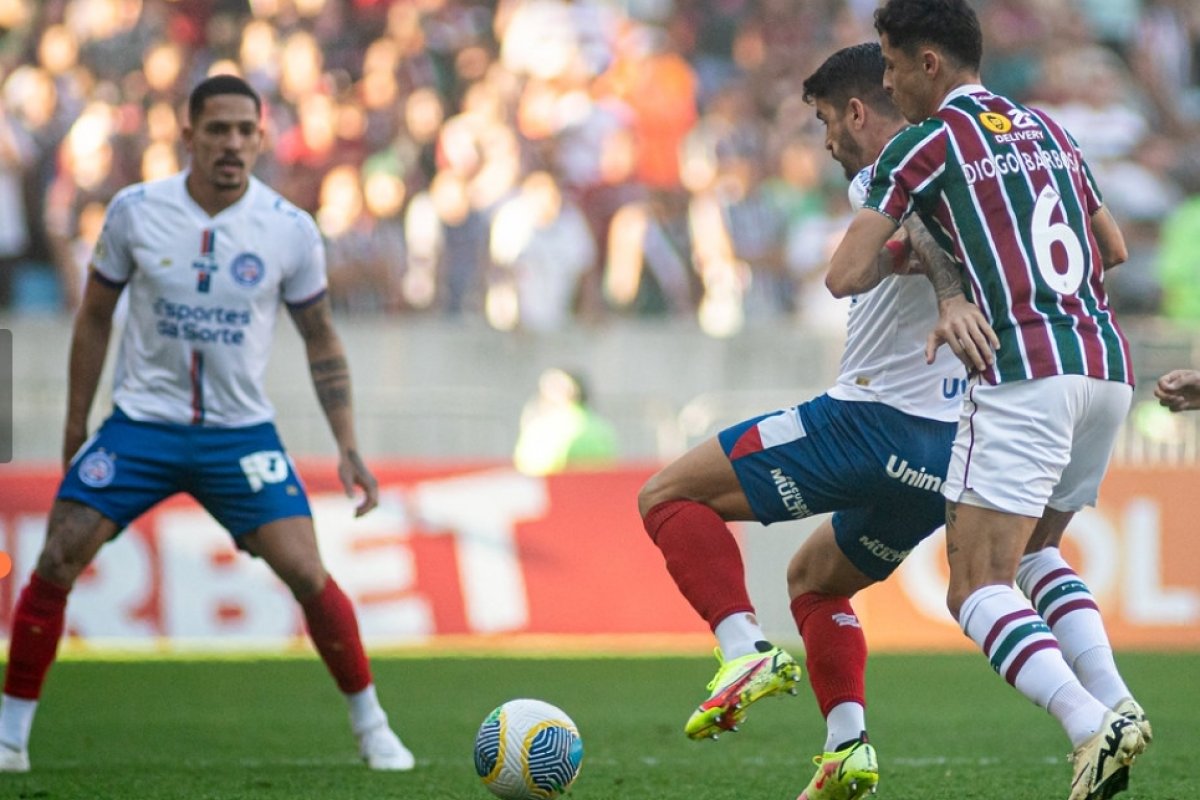 Bahia perde para o Fluminense no Rio e aumenta crise