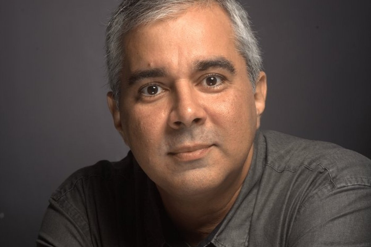 Livro “O Travesseiro Companheiro” celebra a conexão familiar e o acolhimento dos sentimentos das crianças!