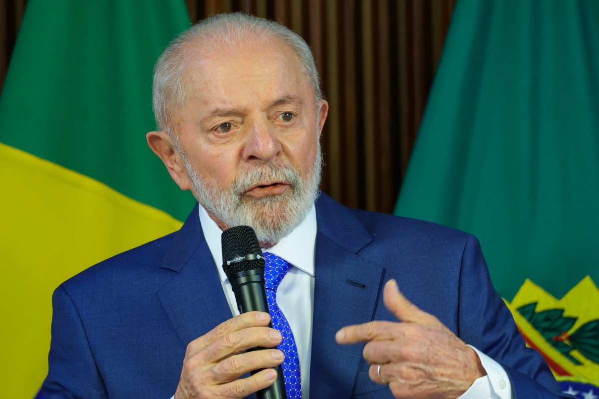 Governo Lula expulsa embaixadora da Nicarágua