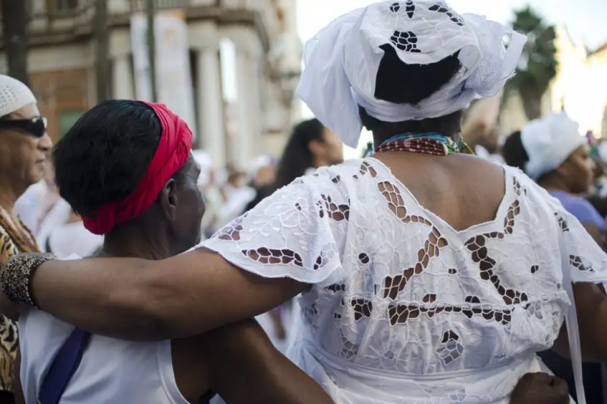 Denúncias por intolerância religiosa aumentam 80% em 2024