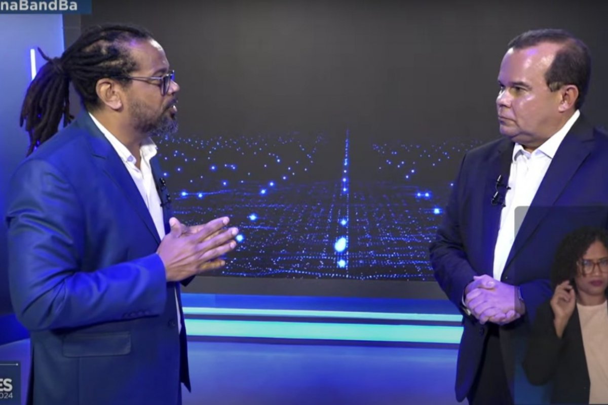 "Não se constrange em ficar tentando insistentemente o apoio de Lula à sua candidatura?", pergunta Kleber à Geraldo