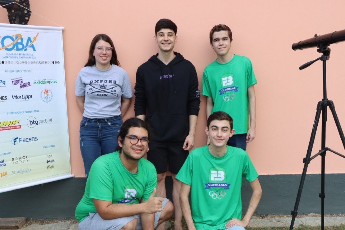Estudantes brasileiros se classificam para Olimpíada Internacional e Latino-Americana de Astronomia!