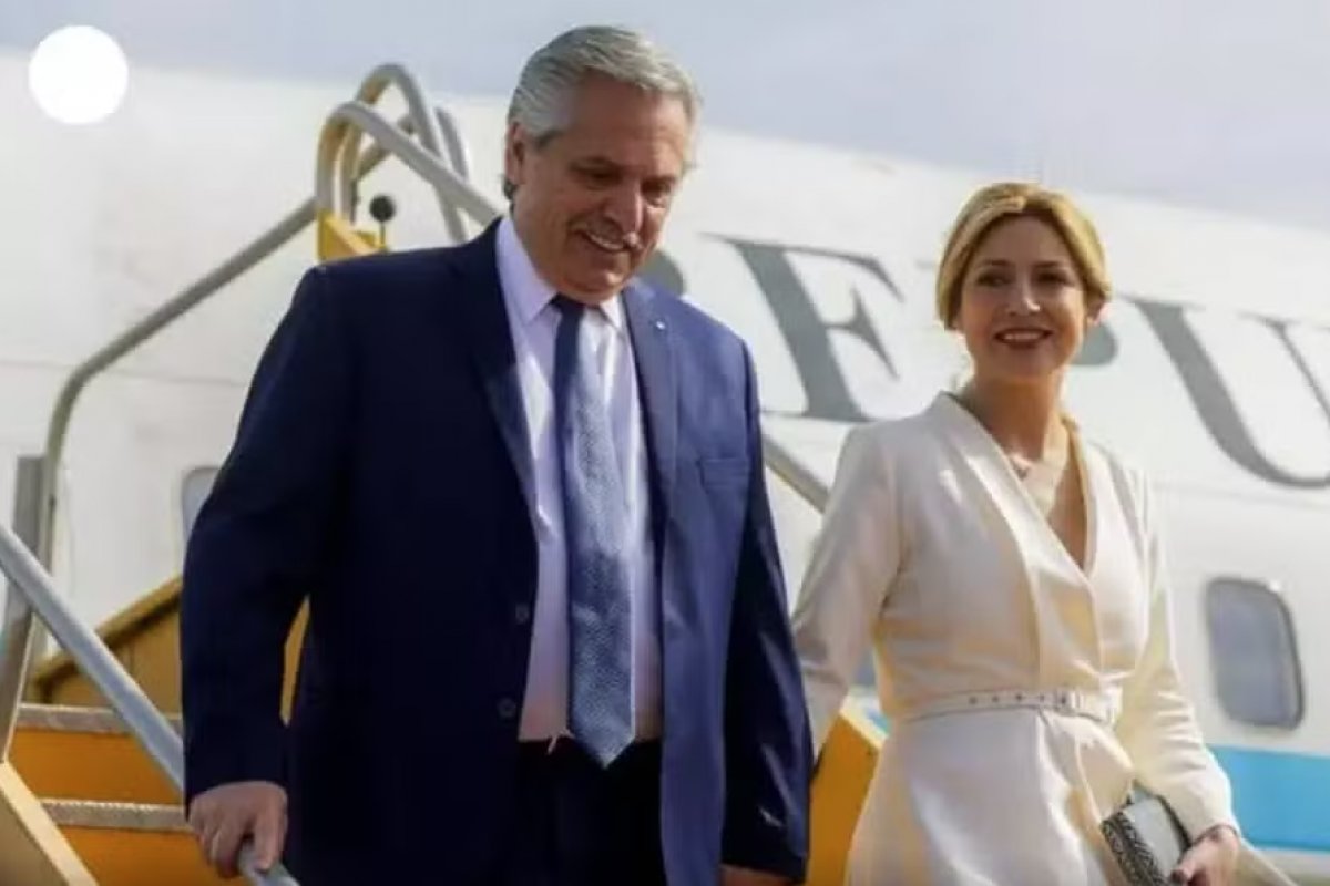 Imagem da ex-primeira-dama da Argentina com hematomas no olho por suposta agressão de Alberto Fernández é revelada por site