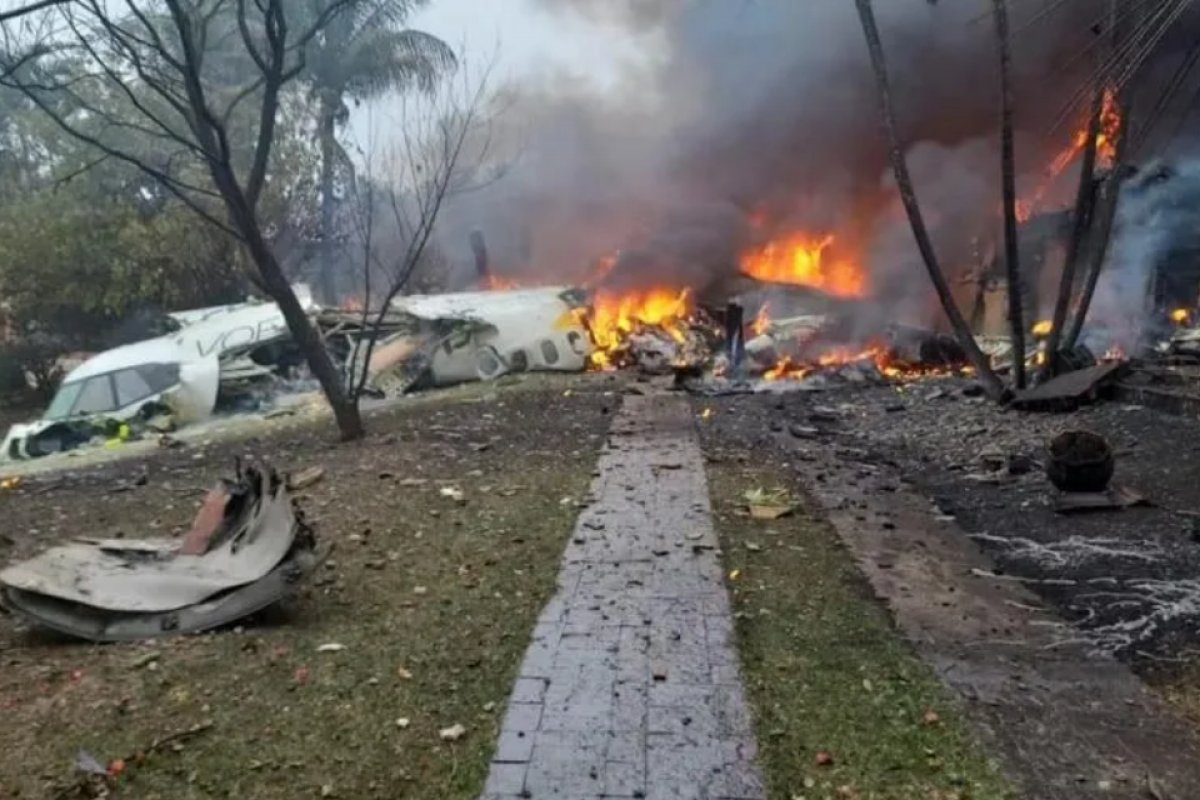Avião que caiu em Vinhedo perdeu 3.300 metros de altitude em menos de um minuto