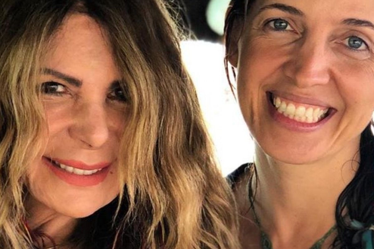 De férias do Fantástico, Poliana Abritta é hóspede de Elba Ramalho em Trancoso