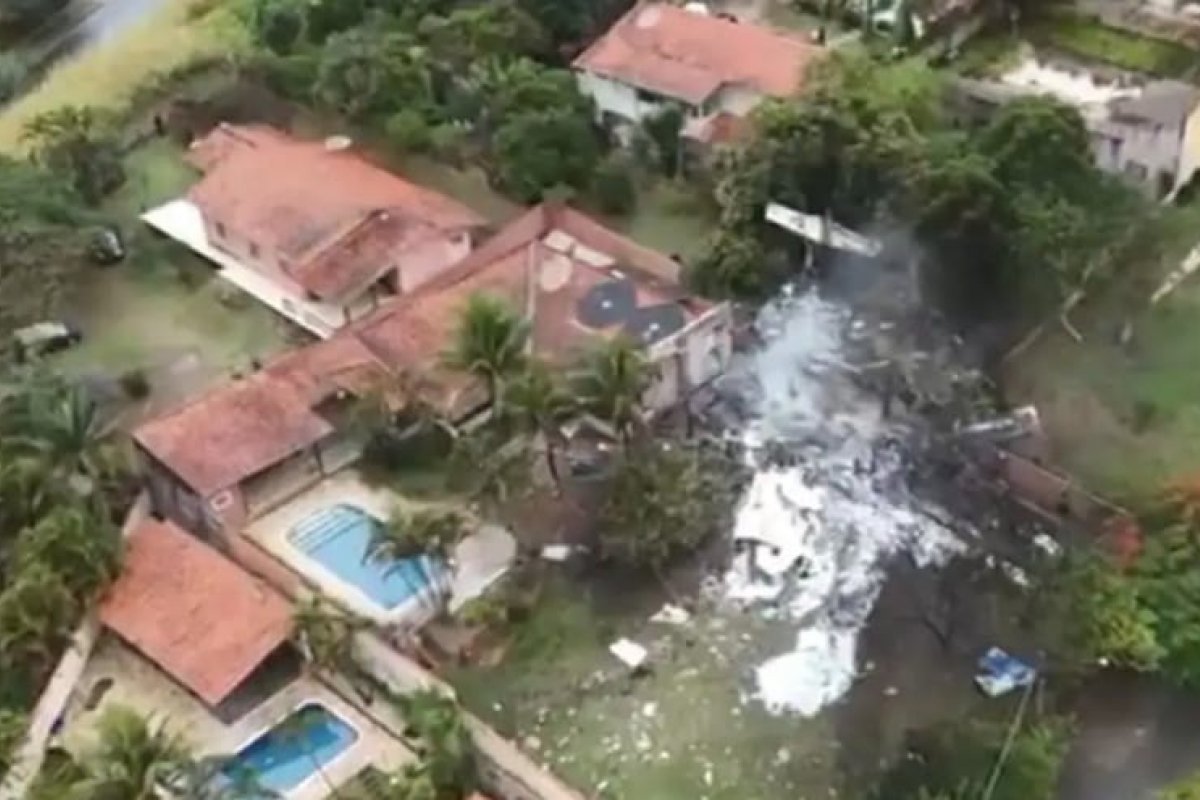 Caixas-pretas de avião da VoePass chegam a Brasília