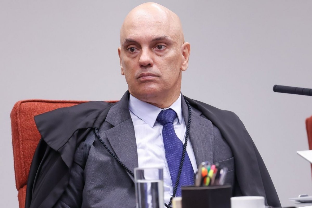 Moraes defende reforma política e critica rentabilidade dos partidos