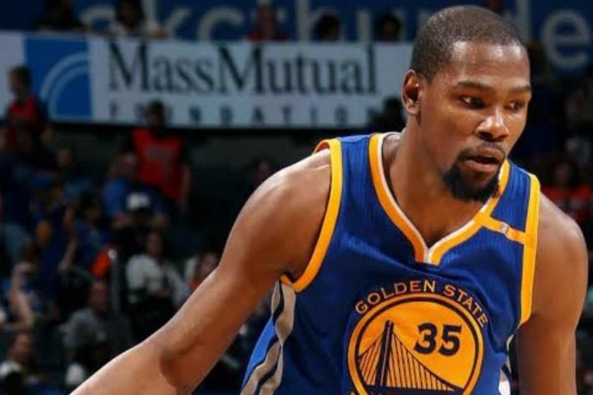 Durant se torna o 1º jogador a conquistar quatro ouros no basquete