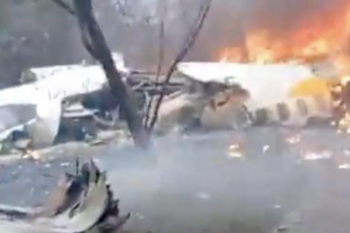 Avião que caiu em Vinhedo teve colisão de cauda e ficou em manutenção antes de acidente