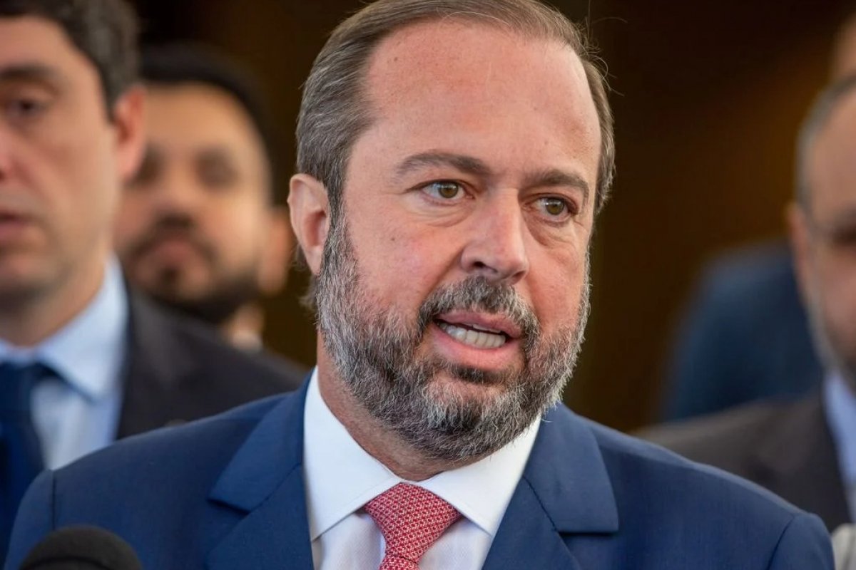 Vídeo: Alexandre Silveira diz que Eletrobras destinará R$ 26 bilhões para CDE e defende justiça tarifária