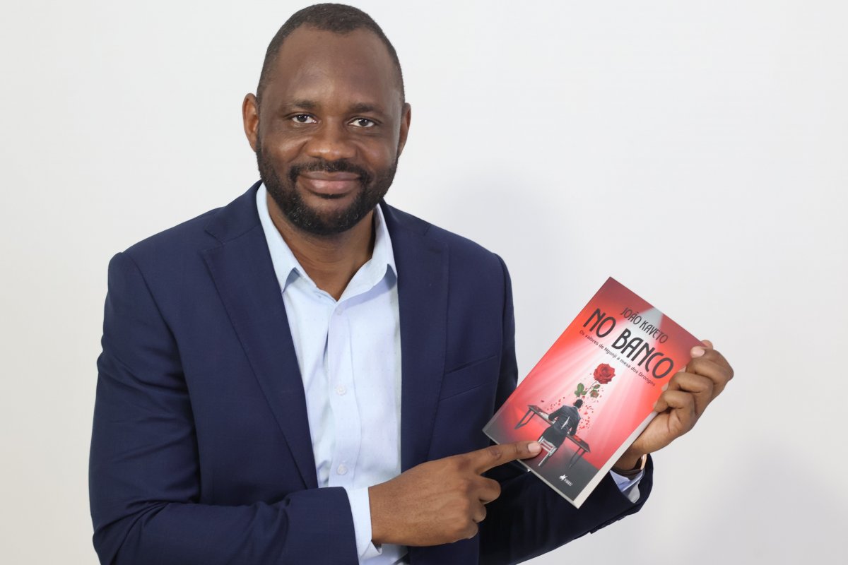 Escritor angolano lança romance na capital baiana!