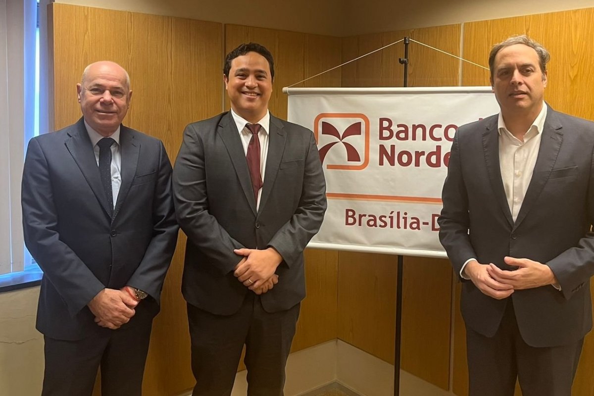 Presidente da ABS, Marcos Rêgo, vai a Brasília para discutir avanços e acesso ao crédito para energia solar!