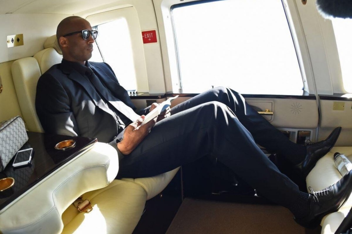 Fake News: vídeo circulando na web não é o helicóptero de Kobe Bryant